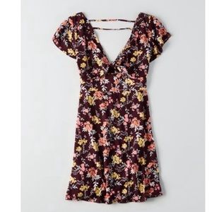 American Eagle Floral Dress – Size 6 – Excellent Condition